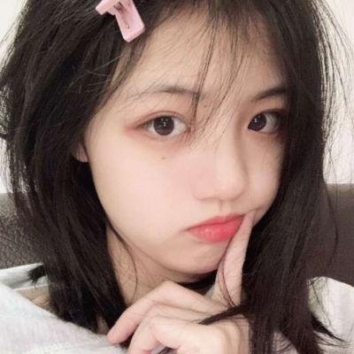 请爱我的女朋友海报